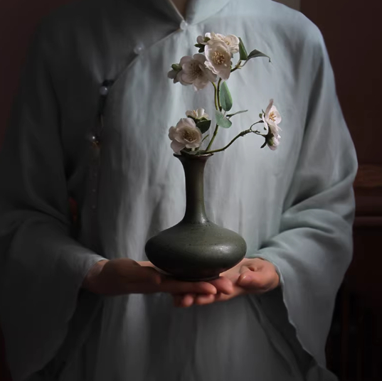 Bud vase, green stoneware, photo 3