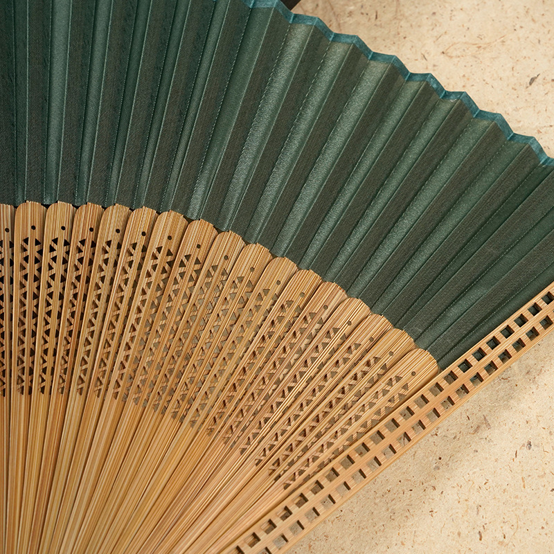 Folding fan, forest green, photo 2