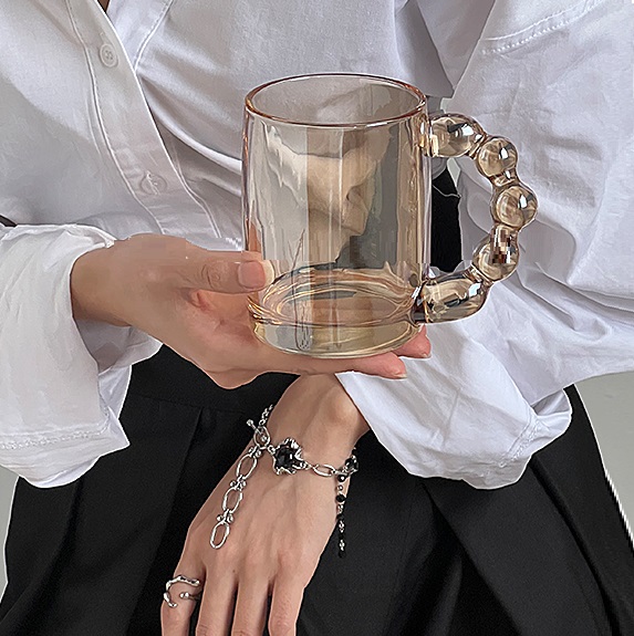 Bubble-handle glass mug