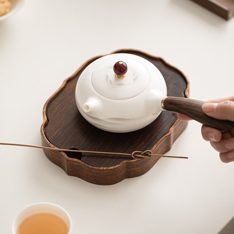 Side-handle teapot, photo 2