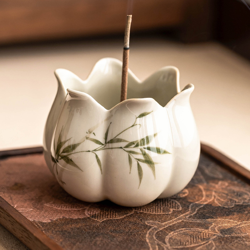 Incense burner, fern