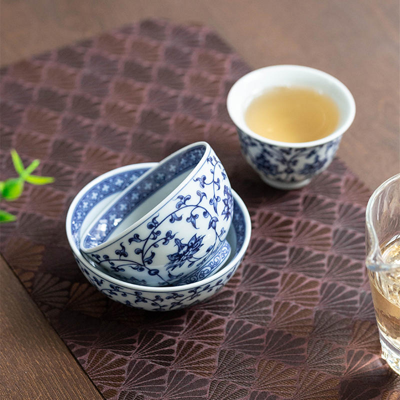 Lotus-scroll tea cup, photo 2